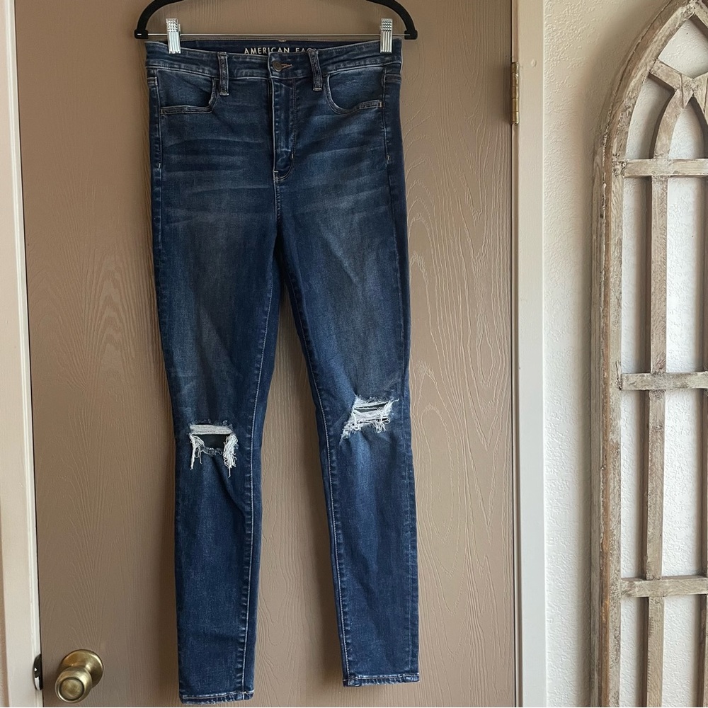 American Eagle Outfitters Women's Dark Blue Distressed Skinny Jeans